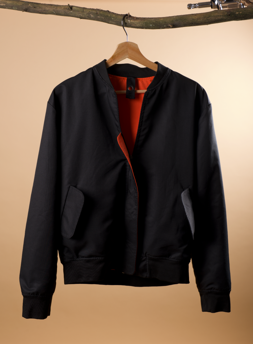LOCHA BLACK BOMBER